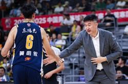 广东队在主场比赛中表现出色，战胜四川队