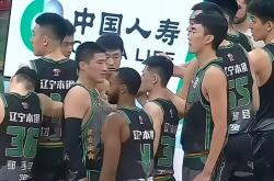 江苏男篮遭遇四连败，双方均在激战中