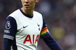 孙兴慜五连胜继续领跑积分榜，国安主帅陷下课危机！