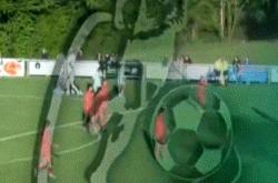 夏特尔大胜对手，继续追击榜首位置