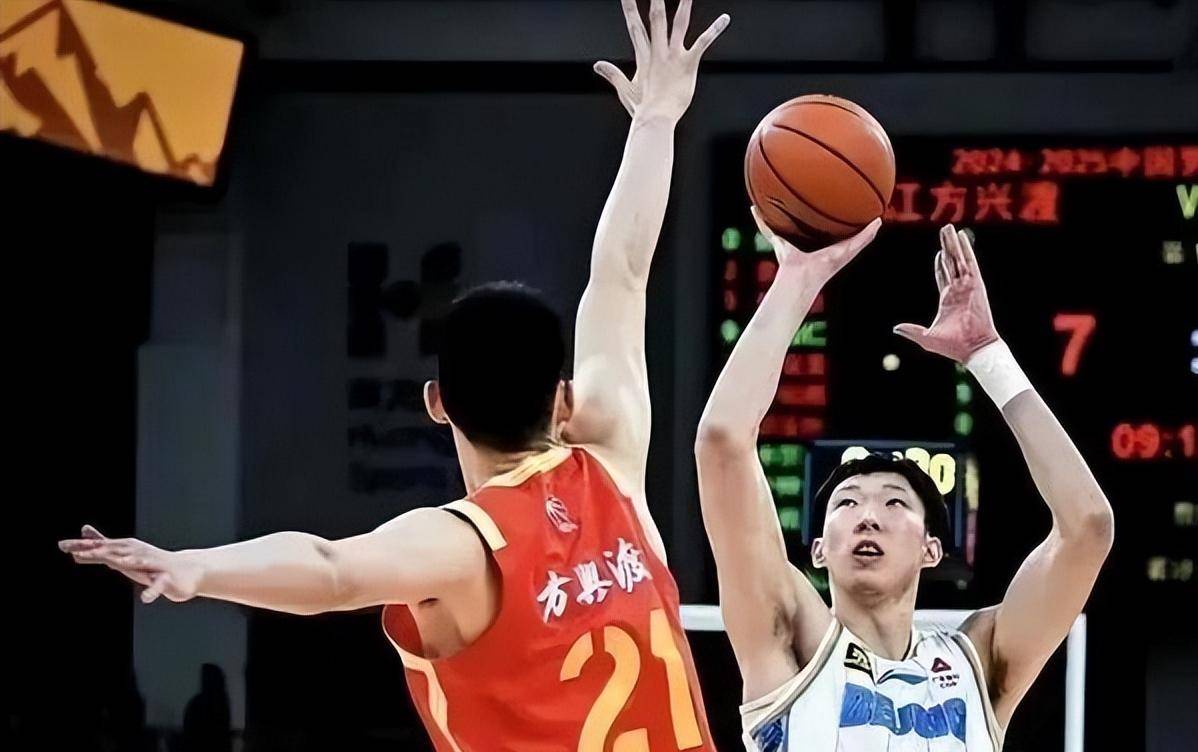 贵州男篮主场不敌广东，遗憾失利
