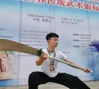 包含强劲巨匠！名将褪去疲惫摘金而归的词条