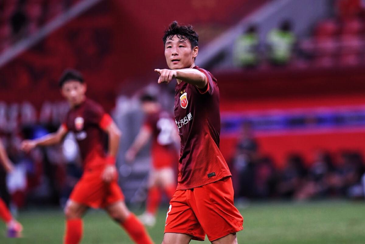 包含本泽马主帅豪言：今晚必须击败武磊，否则辞职！的词条